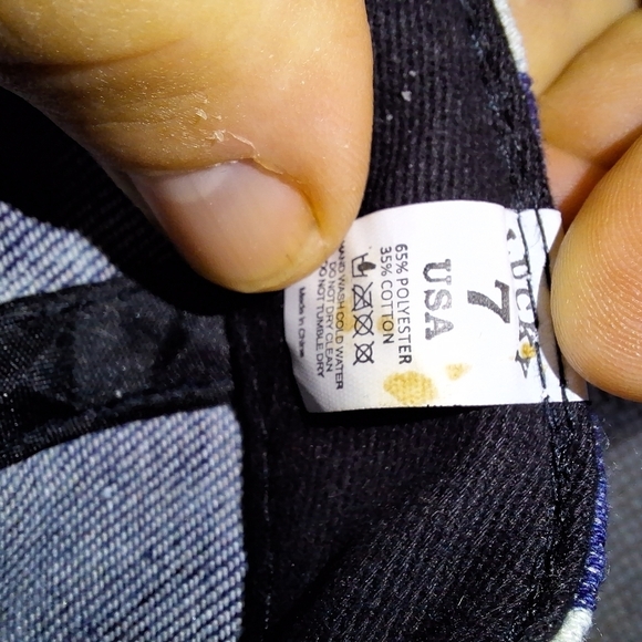 An American Flag snap back hat Lucky 7 Brand. - Picture 2 of 3